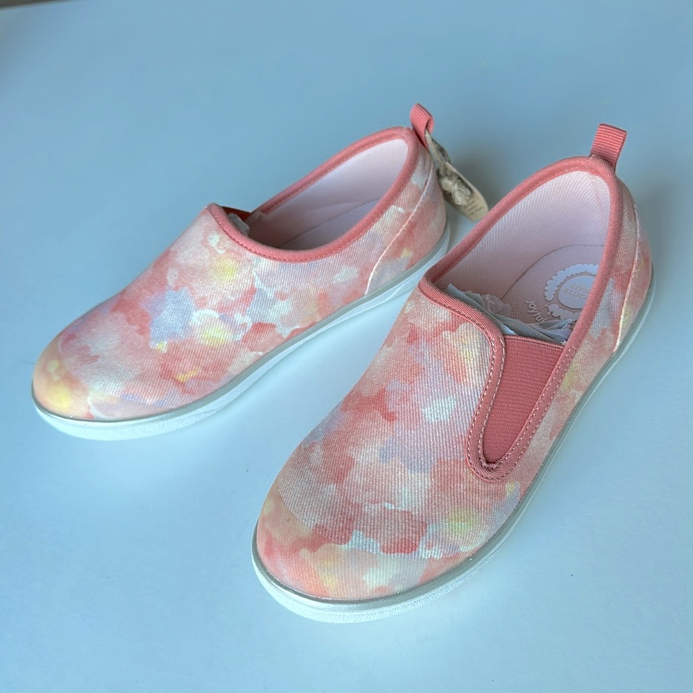 NIB Livie & Luca Ridge Eco Pink Cloud Sneaker 2Y